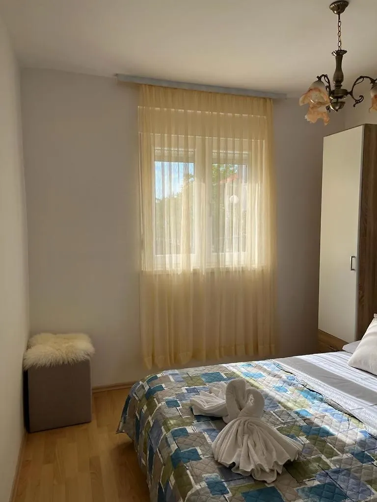 Apartment Zagi Seline 0*,