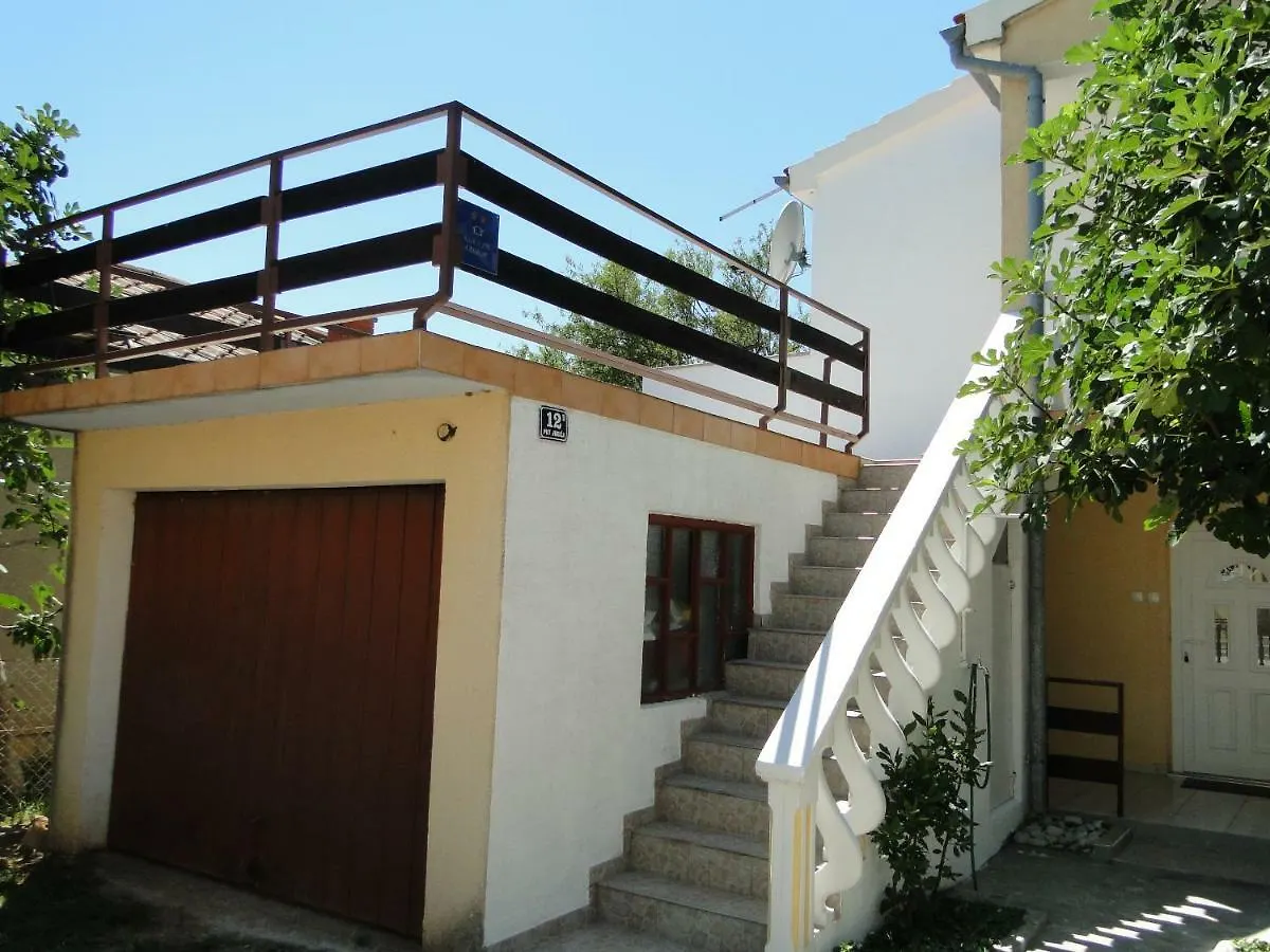 Apartment Zagi Seline