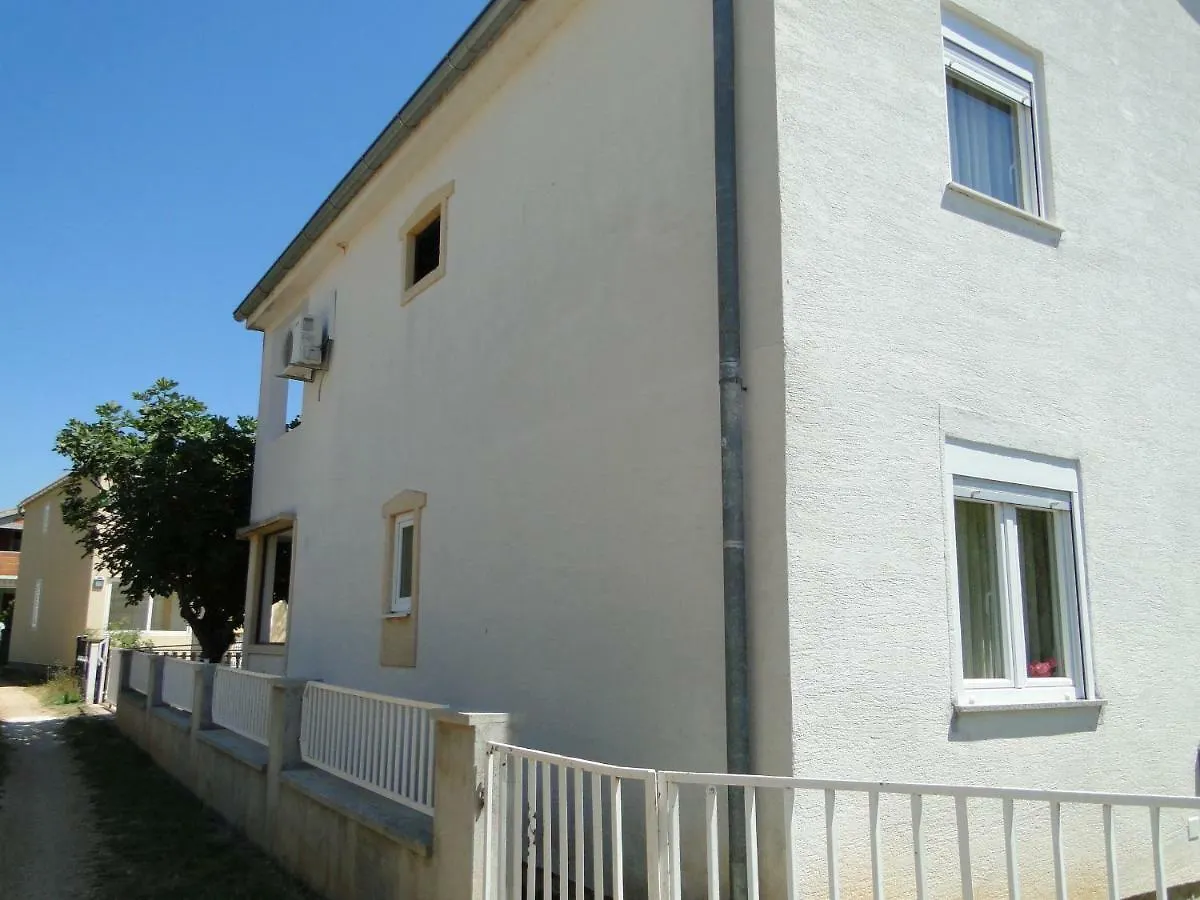Apartment Zagi Seline