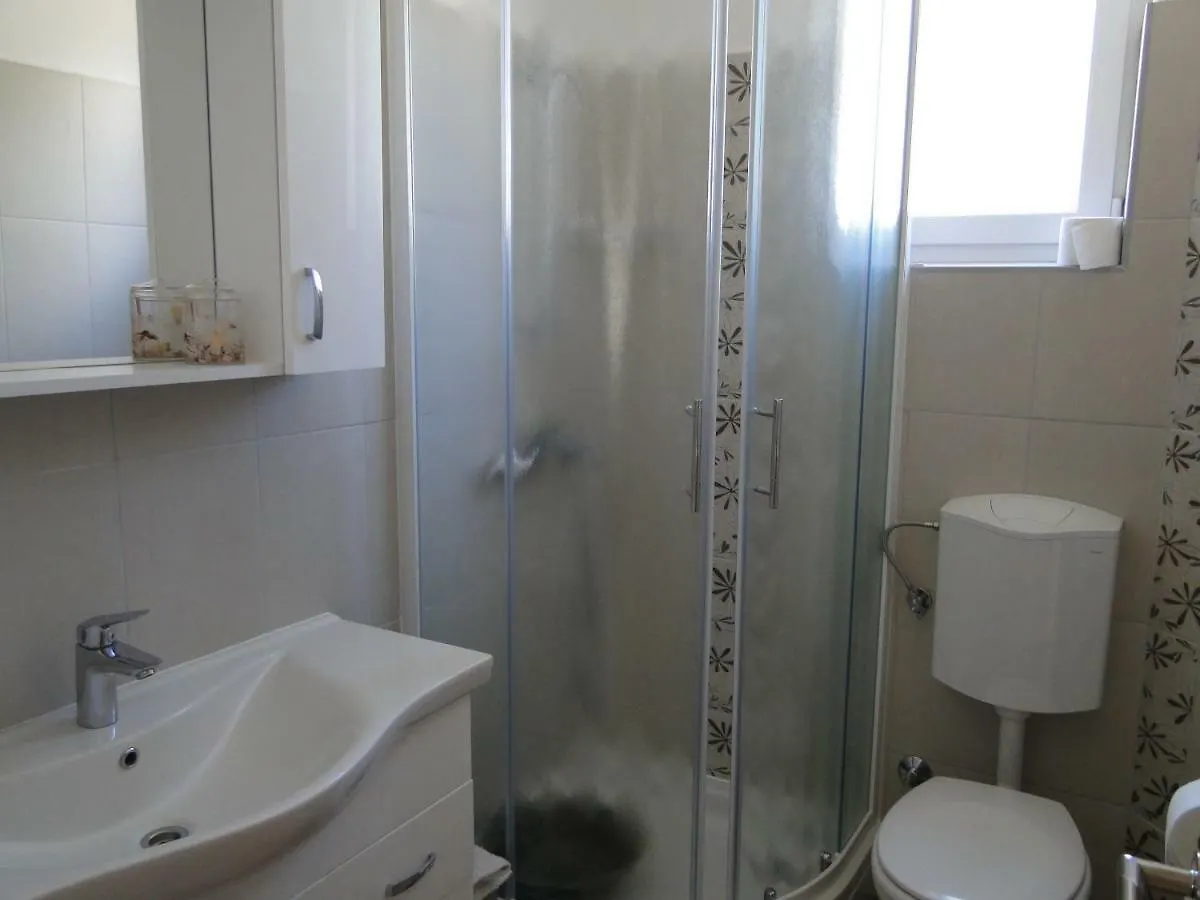 Apartment Zagi Seline Croatia