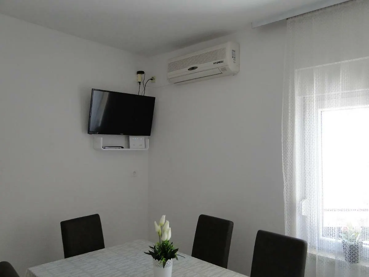 Apartment Zagi Seline